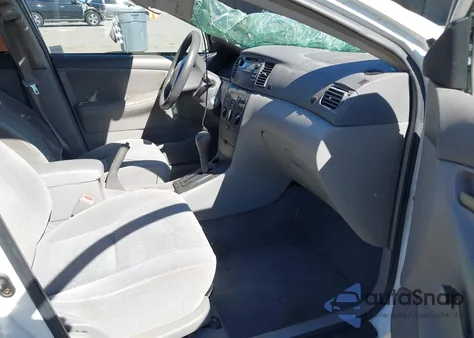 2004 Toyota Corolla Ce z USA, uszkodzony, nr VIN JTDBR32E342037451